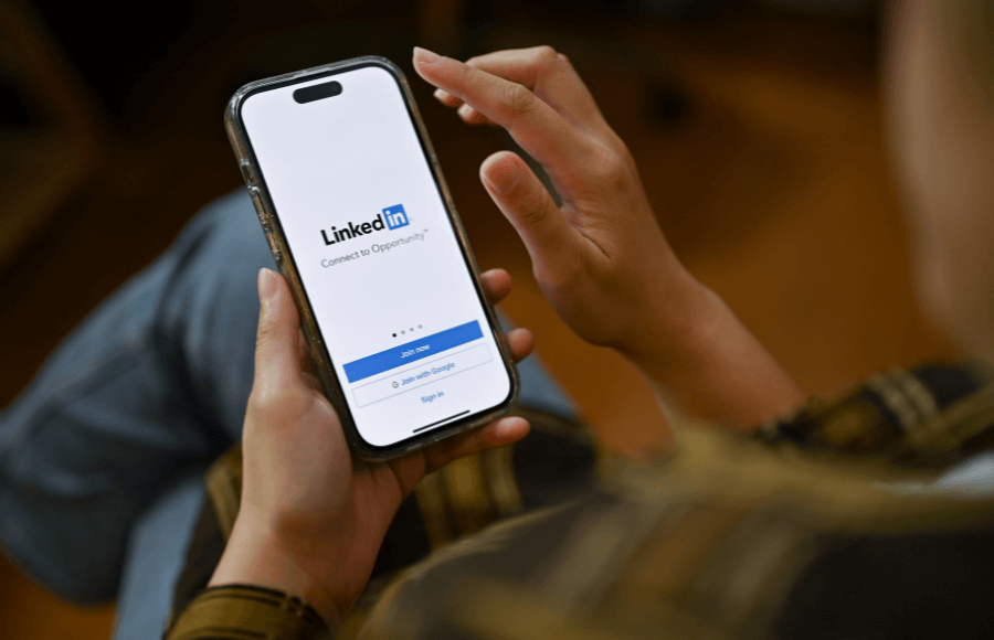 Comment trouver des clients sur LinkedIn, la plateforme professionnelle